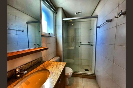 Apartamento para alugar com 105m², 3 quartos e 2 vagasBanheiro 1