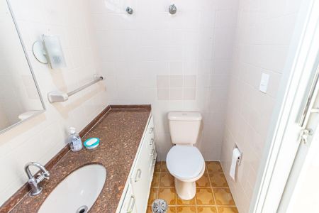 Apartamento à venda com 80m², 3 quartos e 1 vagaBanheiro 1
