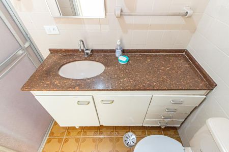 Apartamento à venda com 80m², 3 quartos e 1 vagaBanheiro 1