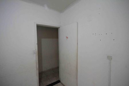 Casa para alugar com 120m², 2 quartos e 1 vagaQuarto