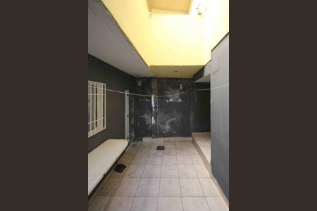 Casa para alugar com 120m², 2 quartos e 1 vagaQuintal