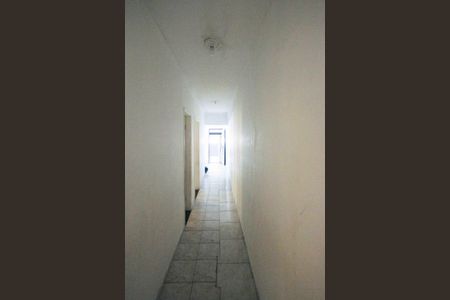 Corredor de casa para alugar com 2 quartos, 120m² em Vila Carrão, São Paulo