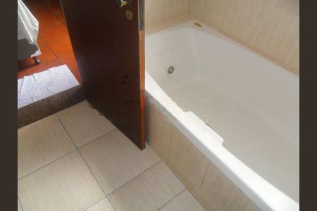 Casa à venda com 3 quartos, 147m² em Vila Santa Maria, São Paulo