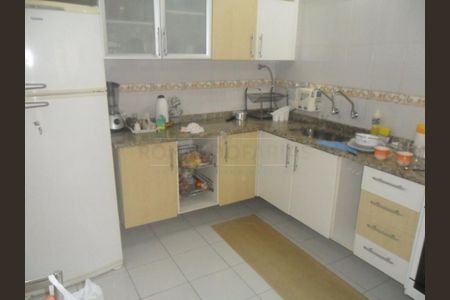 Casa à venda com 3 quartos, 147m² em Vila Santa Maria, São Paulo