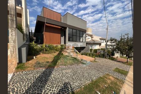 Casa à venda com 3 quartos, 300m² em Swiss Park, Campinas