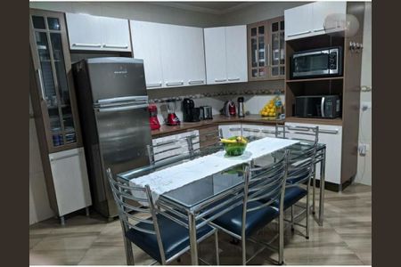 Casa à venda com 2 quartos, 90m² em Jardim Guanabara, São Paulo