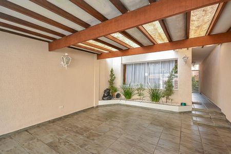 Garagem de casa à venda com 3 quartos, 198m² em Vila Campo Grande, São Paulo
