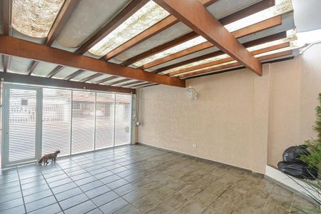 Garagem de casa à venda com 3 quartos, 198m² em Vila Campo Grande, São Paulo