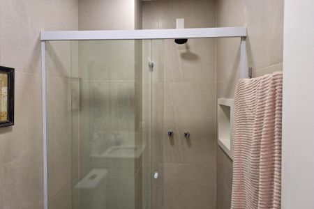 Apartamento para alugar com 102m², 1 quarto e 2 vagasBanheiro da Suíte 1