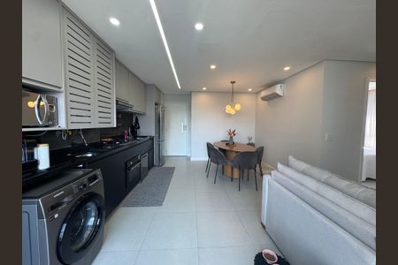 Apartamento à venda com 55m², 2 quartos e 1 vagaSala/Cozinha