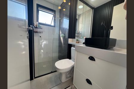 Apartamento à venda com 55m², 2 quartos e 1 vagaBanheiro da Suíte