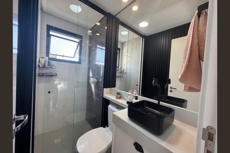 Apartamento à venda com 55m², 2 quartos e 1 vagaBanheiro da Suíte