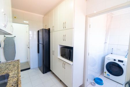 Apartamento à venda com 67m², 2 quartos e 1 vagaCozinha