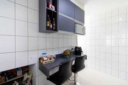 Casa de condomínio à venda com 120m², 2 quartos e 1 vaga Casa de condomínio à venda com 120m², 2 quartos e 1 vagaCozinha