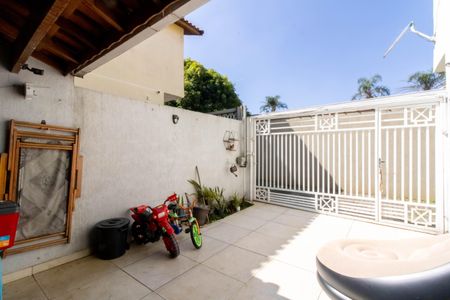 Casa de condomínio à venda com 120m², 2 quartos e 1 vaga Casa de condomínio à venda com 120m², 2 quartos e 1 vagaGaragem