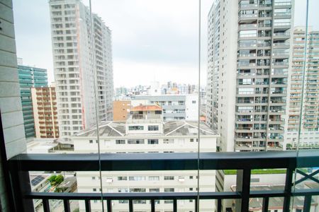 Apartamento para alugar com 62m², 1 quarto e 1 vaga Apartamento para alugar com 62m², 1 quarto e 1 vagaVaranda