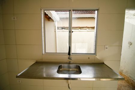 Casa de condomínio para alugar com 70m², 2 quartos e 1 vagaCozinha