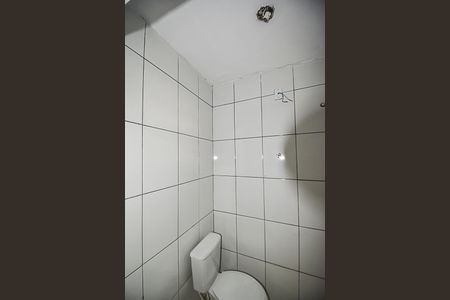 Banheiro de casa para alugar com 1 quarto, 45m² em Independência, São Bernardo do Campo