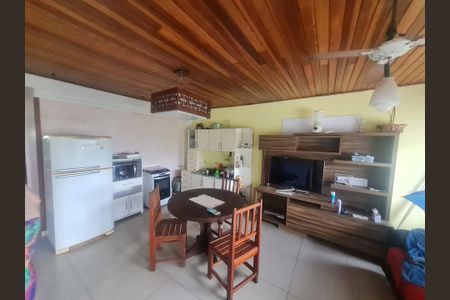 Cozinha de apartamento para alugar com 2 quartos, 60m² em Partenon, Porto Alegre