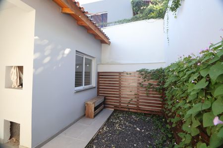 Casa para alugar com 73m², 3 quartos e 2 vagasÁrea externa
