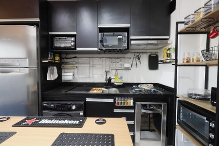 Studio para alugar com 28m², 1 quarto e sem vagaSala / Cozinha