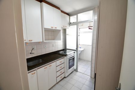 Apartamento para alugar com 65m², 2 quartos e 1 vagaCozinha