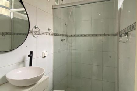 Apartamento para alugar com 80m², 2 quartos e sem vagaBanheiro da Suíte