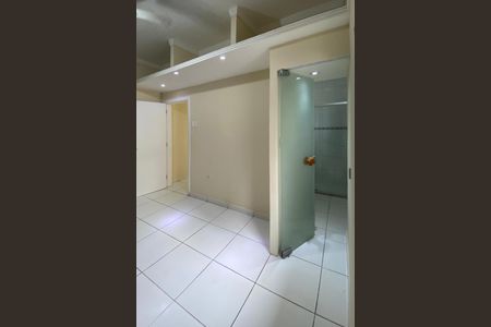 Apartamento para alugar com 80m², 2 quartos e sem vagaBanheiro da Suíte