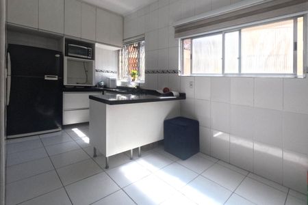 Apartamento para alugar com 80m², 2 quartos e sem vagaCozinha Americana