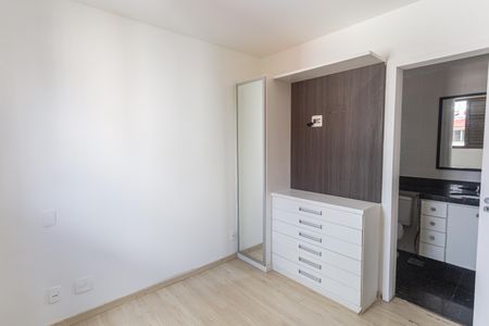 Apartamento à venda com 84m², 3 quartos e 2 vagasSuíte