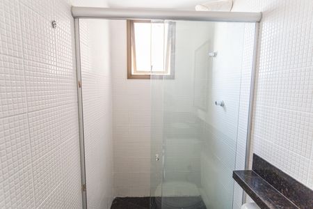 Apartamento à venda com 84m², 3 quartos e 2 vagasBanheiro da Suíte