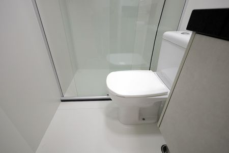 Apartamento à venda com 63m², 2 quartos e 2 vagasBanheiro 1