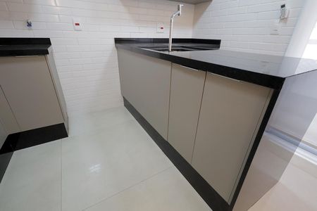 Apartamento à venda com 63m², 2 quartos e 2 vagasCozinha