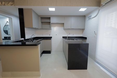 Apartamento à venda com 63m², 2 quartos e 2 vagasCozinha