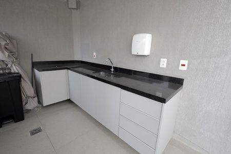 Apartamento à venda com 63m², 2 quartos e 2 vagasÁrea comum - Churrasqueira