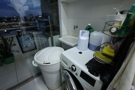 Apartamento para alugar com 62m², 2 quartos e 1 vagaÁrea de Serviço