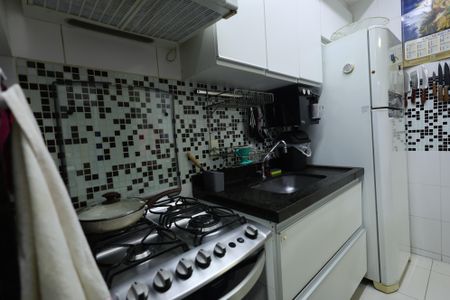 Cozinha de apartamento para alugar com 2 quartos, 62m² em Parque Amazonia, Goiânia