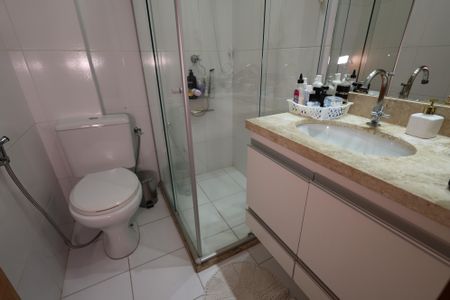 Apartamento para alugar com 62m², 2 quartos e 1 vagaBanheiro Social