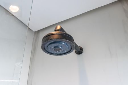 Apartamento à venda com 98m², 2 quartos e 2 vagasBanheiro da Suíte 2