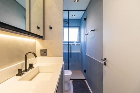 Apartamento à venda com 98m², 2 quartos e 2 vagasBanheiro da Suíte 1
