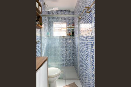 Casa de condomínio para alugar com 77m², 2 quartos e 1 vagaBanheiro 