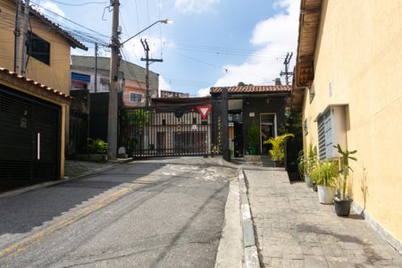 Casa de condomínio para alugar com 77m², 2 quartos e 1 vagaEntrada do Condomínio 