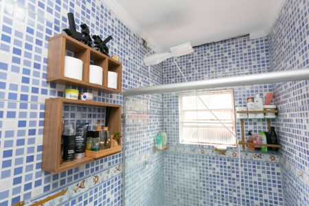 Casa de condomínio para alugar com 77m², 2 quartos e 1 vagaBanheiro 