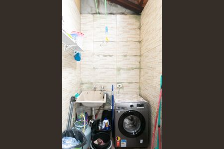 Casa de condomínio para alugar com 77m², 2 quartos e 1 vagaÁrea de Serviço 