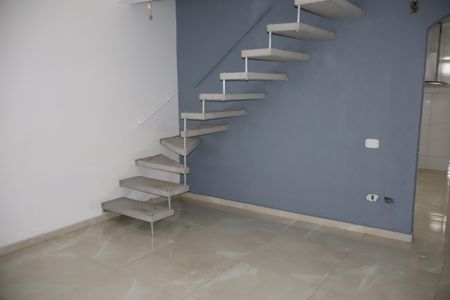 Sala de casa para alugar com 2 quartos, 70m² em Vila Prudente, São Paulo