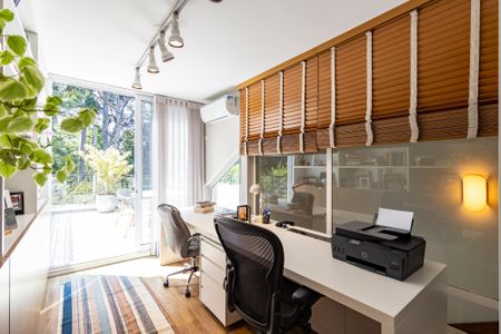 Casa à venda com 550m², 3 quartos e 2 vagas