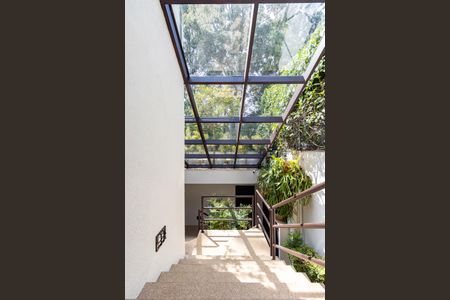 Casa à venda com 550m², 3 quartos e 2 vagas