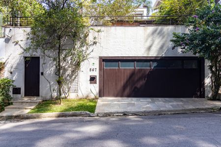 Casa à venda com 550m², 3 quartos e 2 vagas
