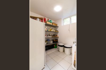 Casa à venda com 550m², 3 quartos e 2 vagas