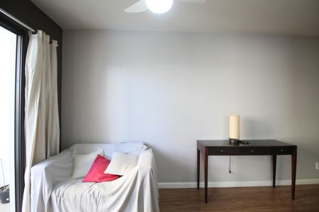 Sala de apartamento para alugar com 1 quarto, 43m² em Vila Morumbi, São Paulo